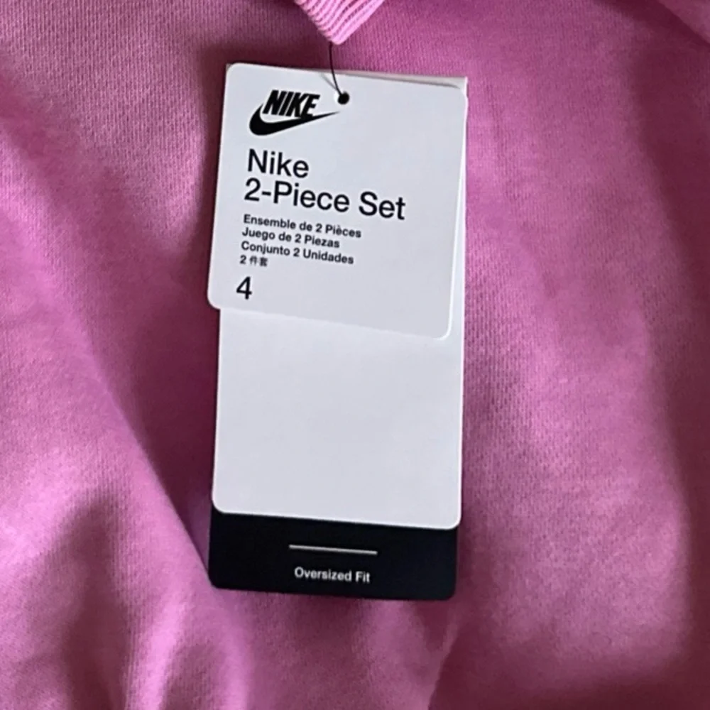 Nike Pink Crewneck Sweatshirt & Flare Pants Set Girls Size 4 NWT